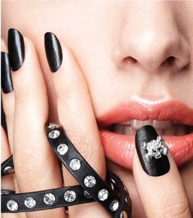 skull nail, simple fingernail polish designs, nails for halloween, fingernail polish design, nail products, nail paint, photos on nails, nails design, nail and nail art., nail designs, nail design, nails nail